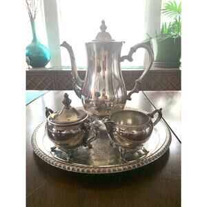 VTG Wm. Rogers Tea Set, Teapot, Creamer, Sugar Caddy, Tray, Silver Plate Antique